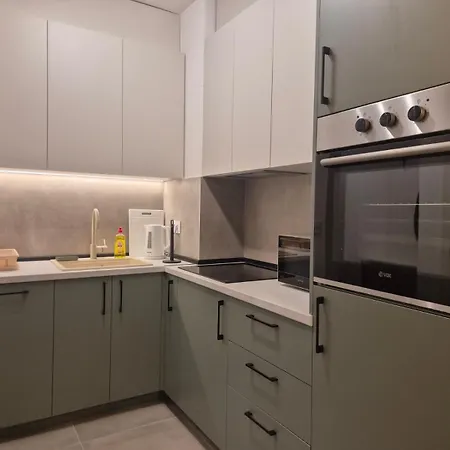 Lastavica Residence, Modern Luxury With Garage