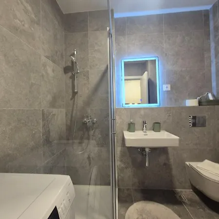 アパート Lastavica Residence, Modern Luxury With Garage *