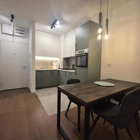 Lastavica Residence, Modern Luxury With Garage * Bělehrad